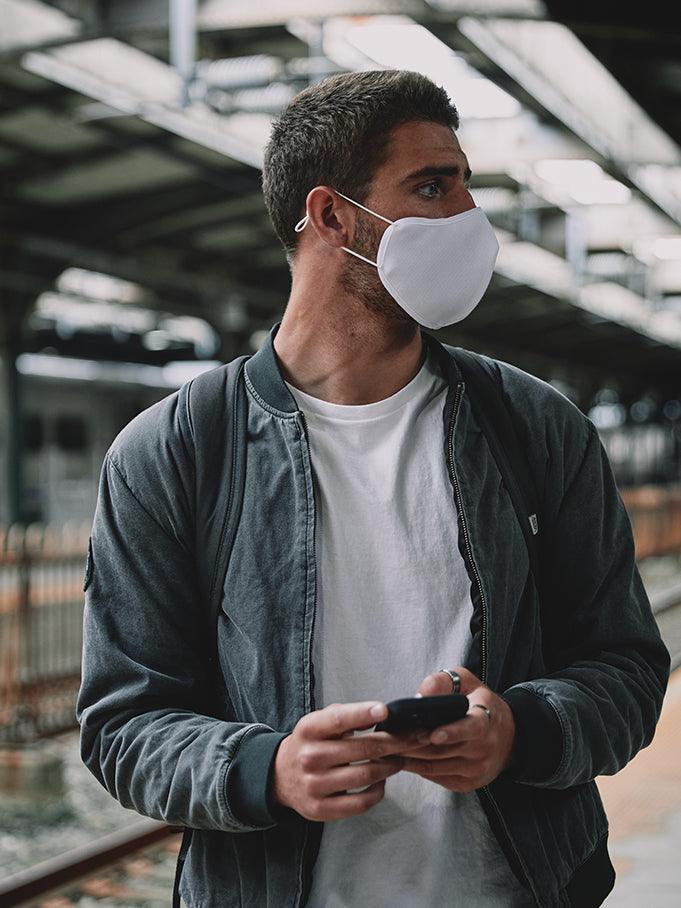 CLOUD Airflow Face Mask Plus+